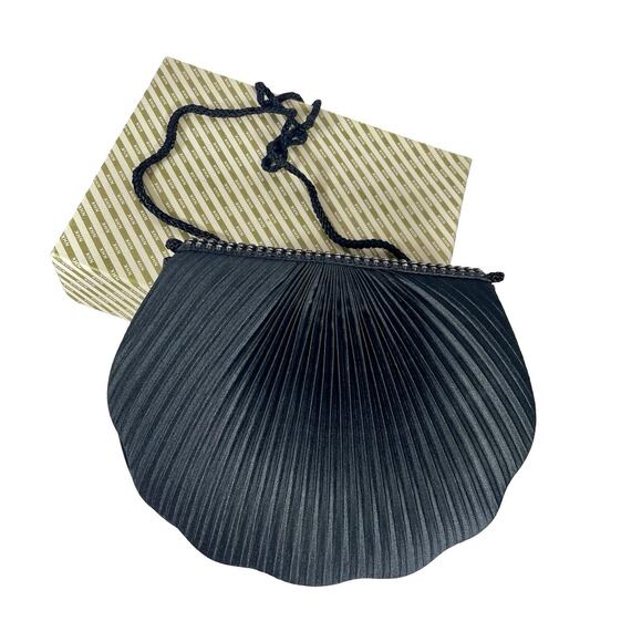 Vintage 70s Lady Priscilla Black Satin Clamshell Clutch Purse - Picture 1 of 10